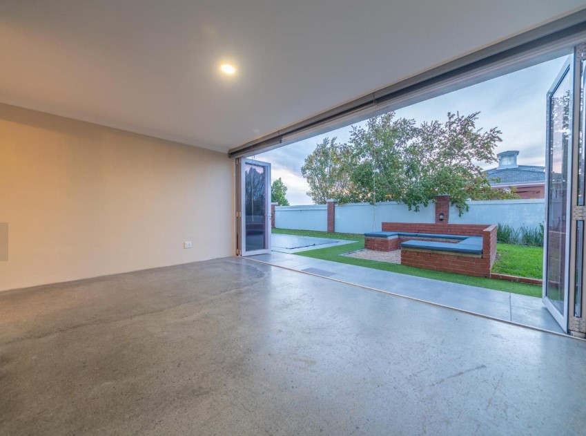 4 Bedroom Property for Sale in Val De Vie Estate Western Cape